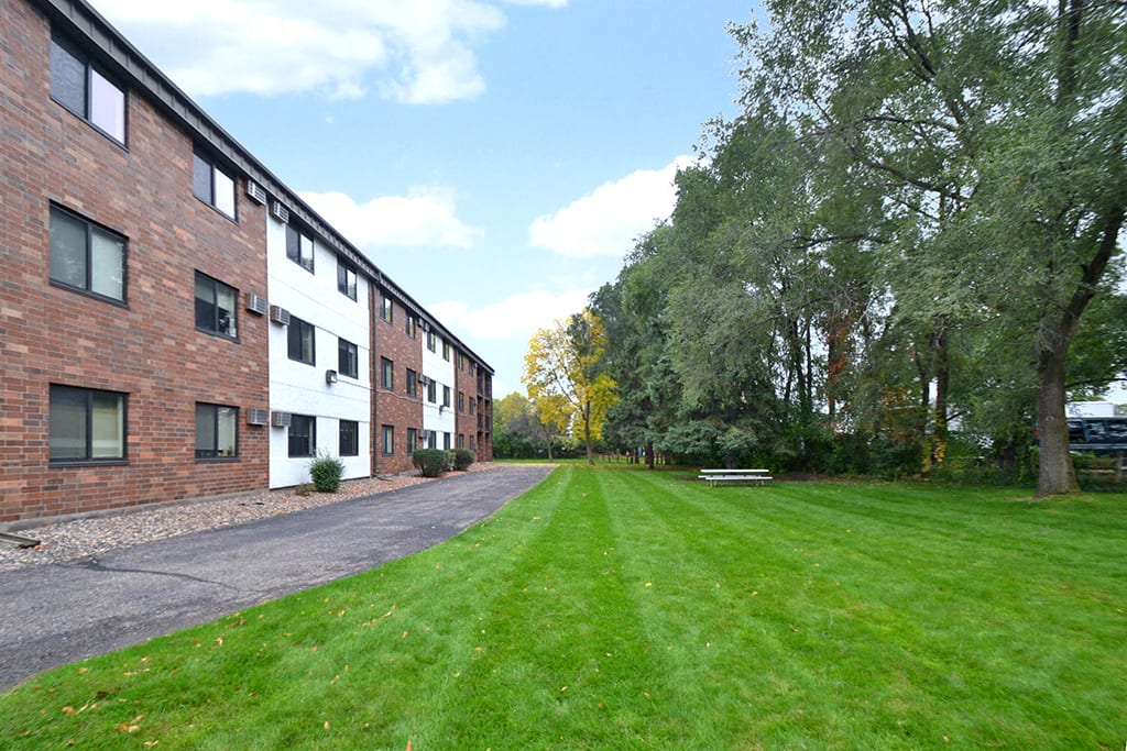 Apartments for Rent in Newport, MN Red Rock Manor